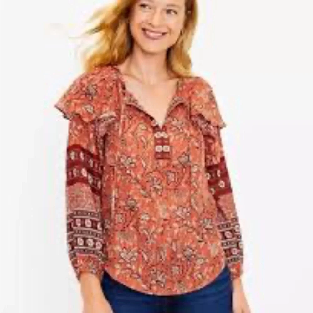 LOFT Bouquet Ruffle Tie Neck Blouse Auburn Size small Floral Bohemian Blouse